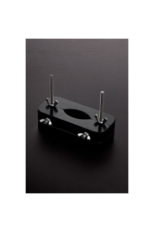 Ball Buster - Testicle Vice